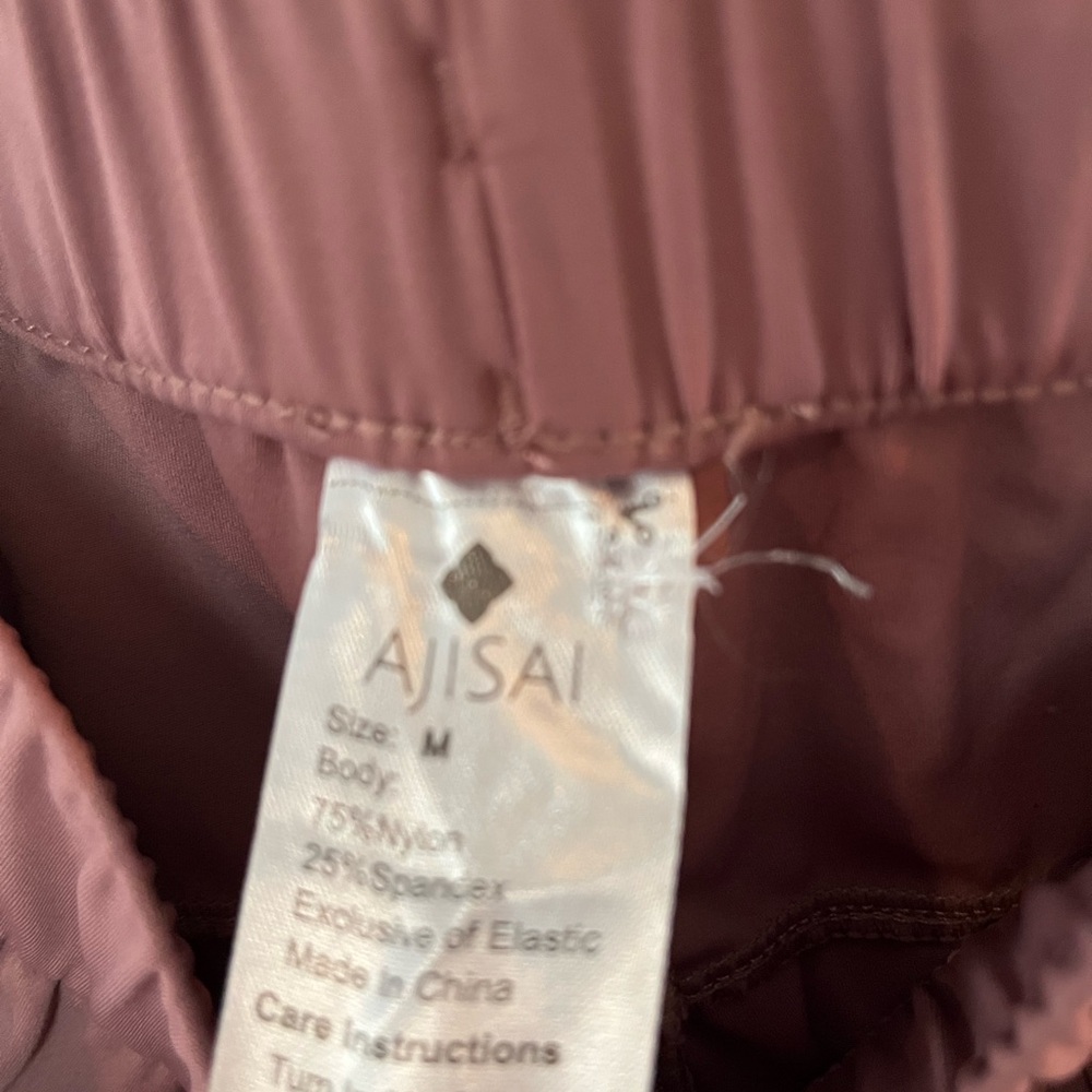 Women’s Rose Colored Jogger Pants - Picture 3 of 3